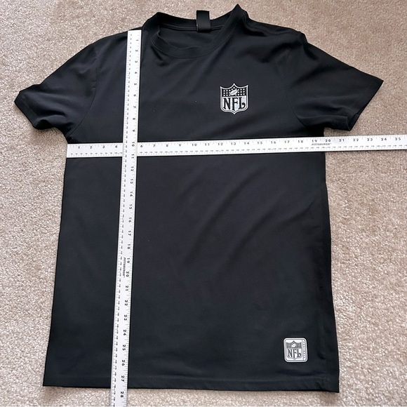 NFL Graphic Crewneck Short Sleeve Tee - Picture 7 of 9